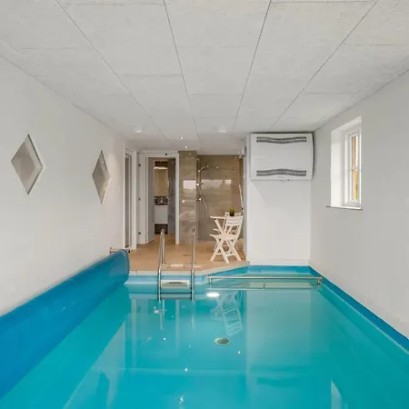 Algut - 200m From The Sea By Interhome Feriehus